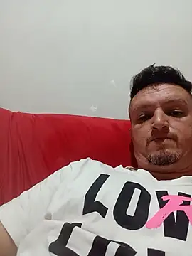Snapshot of Suamulherfeliz chatting on June 2026 10:27:01 AM Suamulherfeliz online show from June 2026 10:27:01 AM