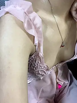 Mina048 online show from October 2025 04:38:02 PM