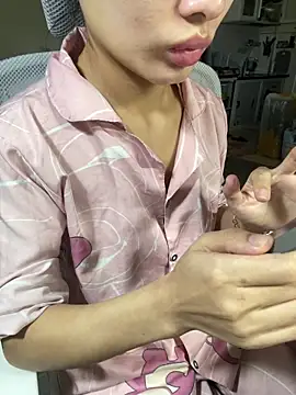 Mina048 online show from December 2025 04:25:02 PM