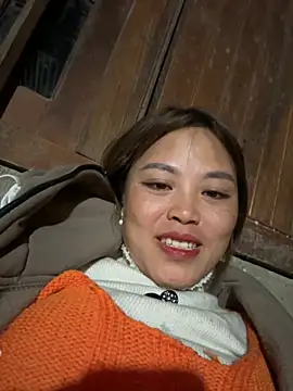 MychuSweet online show from December 2025 12:25:02 PM