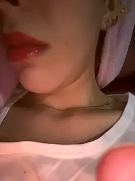 Mimisixo online show from October 2025 10:28:02 PM