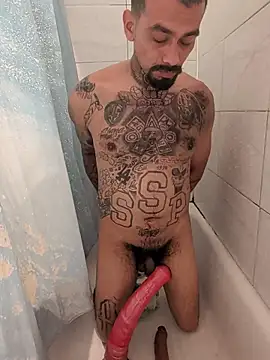 Cnutt310 online show from April 2026 03:32:01 AM