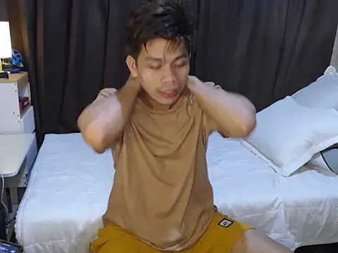 cumwhat me online show from March 2026 05:31:02 PM