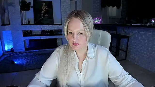 MariemLui online show from September 2025 09:47:02 AM