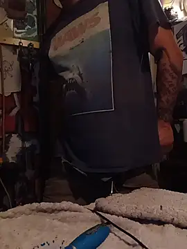 Twoslipperywhenwett online show from November 2025 08:52:02 PM