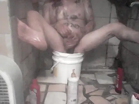 Snapshot of Twoslipperywhenwett chatting on June 2026 08:39:02 AM Twoslipperywhenwett online show from June 2026 08:39:02 AM
