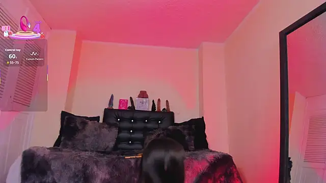 Draculairis online show from September 2025 03:39:02 PM