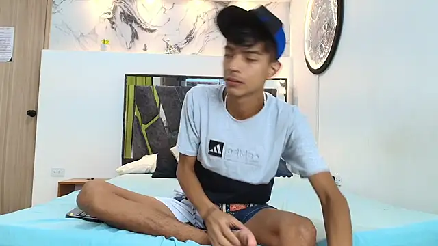 PRETTY SEX1 online show from September 2025 07:10:02 AM