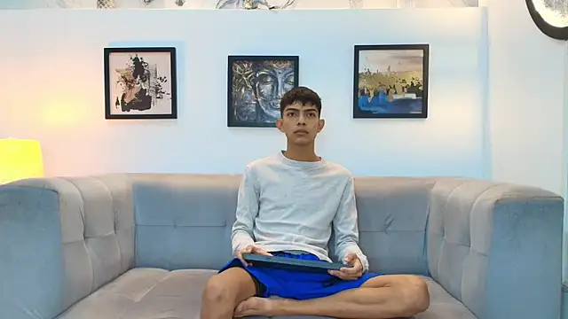 PRETTY SEX1 online show from January 2026 01:24:02 PM