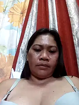 sexybitch 02 online show from November 2025 04:48:02 AM