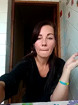 Snapshot of Adeline3302 chatting on September 2025 01:14:02 PM Adeline3302 online show from September 2025 01:14:02 PM