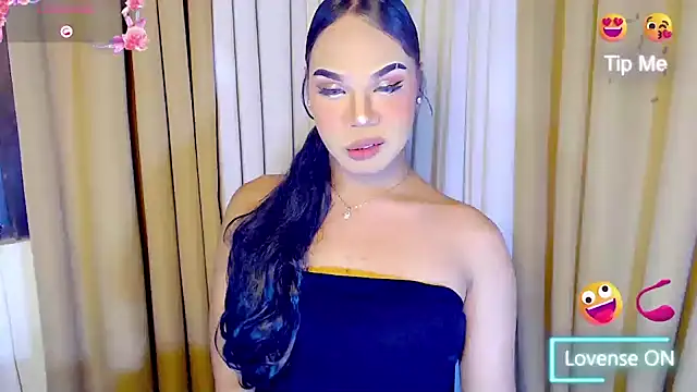 Snapshot of Dream_Mistress chatting on October 2025 06:12:01 AM Dream Mistress online show from October 2025 06:12:01 AM