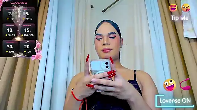 Snapshot of Dream_Mistress chatting on October 2025 10:27:02 AM Dream Mistress online show from October 2025 10:27:02 AM