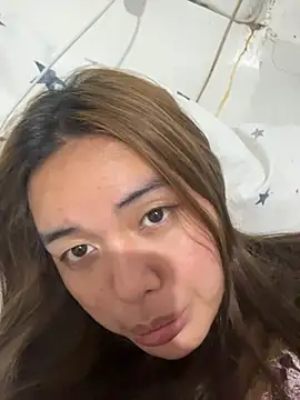 Snapshot of urasianlady chatting on February 2026 06:57:02 PM urasianlady online show from February 2026 06:57:02 PM