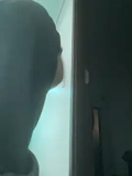 Snapshot of -Luxury chatting on February 2026 08:43:01 AM -Luxury online show from February 2026 08:43:01 AM