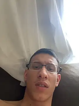 safadezanunes2 online show from September 2025 03:45:01 PM