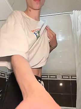 Snapshot of gornits chatting on September 2025 03:24:02 PM gornits online show from September 2025 03:24:02 PM