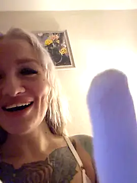 KateMonroe online show from December 2025 09:30:01 PM