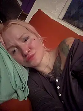 KateMonroe online show from April 2026 09:04:01 PM