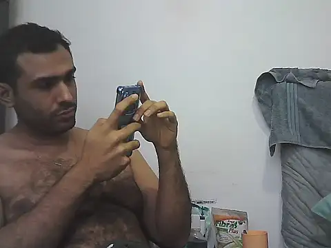 Snapshot of morenocabro10 chatting on January 2026 01:43:02 AM morenocabro10 online show from January 2026 01:43:02 AM