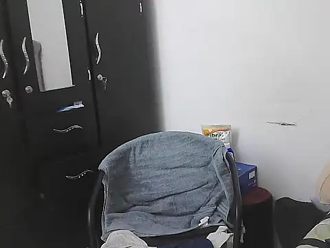 Snapshot of morenocabro10 chatting on February 2026 08:24:02 AM morenocabro10 online show from February 2026 08:24:02 AM