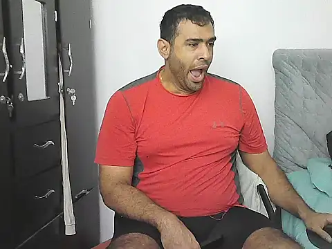 Snapshot of morenocabro10 chatting on February 2026 07:21:01 PM morenocabro10 online show from February 2026 07:21:01 PM