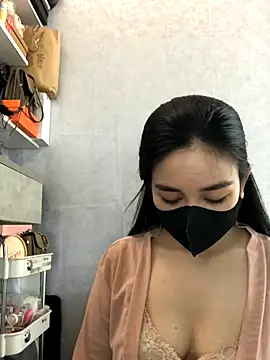 Snapshot of hanny_baby205 chatting on September 2025 08:04:01 AM hanny baby205 online show from September 2025 08:04:01 AM