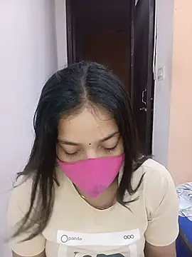 Snapshot of Cute_Rakhi8 chatting on July 2026 06:30:02 AM Cute Rakhi8 online show from July 2026 06:30:02 AM