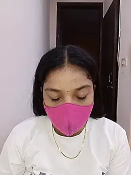 Snapshot of Cute_Rakhi8 chatting on July 2026 04:41:02 AM Cute Rakhi8 online show from July 2026 04:41:02 AM