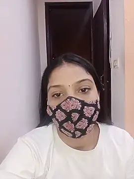 Snapshot of Cute_Rakhi8 chatting on July 2026 05:00:01 AM Cute Rakhi8 online show from July 2026 05:00:01 AM