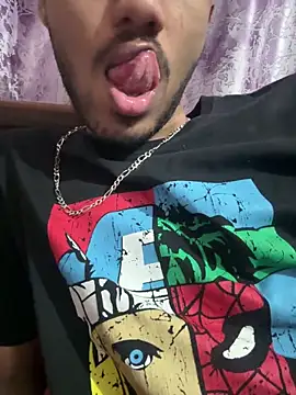 Snapshot of hoegupta chatting on October 2025 08:29:02 AM hoegupta online show from October 2025 08:29:02 AM