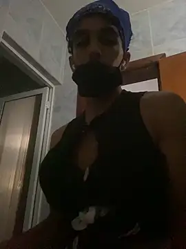 mazerhot online show from November 2025 09:36:02 PM