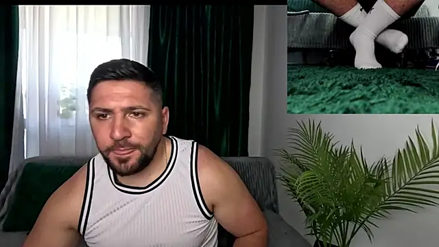 Gold Alpha Boy online show from June 2026 02:33:01 PM