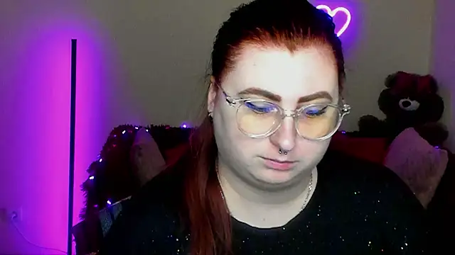 Alicia love00 online show from April 2026 11:27:01 AM