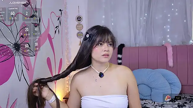 Snapshot of sukilove18 chatting on May 2026 10:27:02 PM sukilove18 online show from May 2026 10:27:02 PM