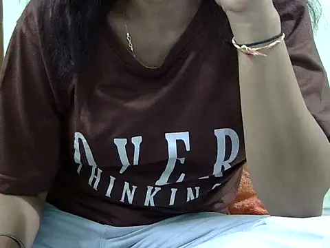 CHAMELI4747 online show from September 2025 08:40:01 AM