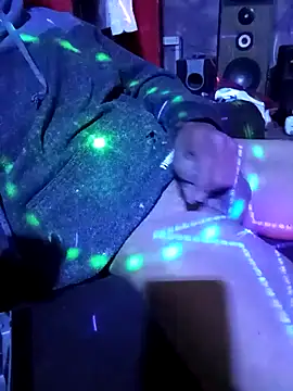 Snapshot of Oaxhot chatting on October 2025 07:10:02 AM Oaxhot online show from October 2025 07:10:02 AM