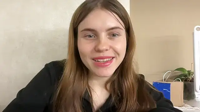 Delilah Leila online show from November 2025 09:47:01 PM