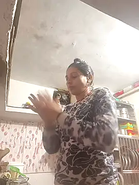 ISHANI-SINGH online show from December 2025 03:03:02 AM