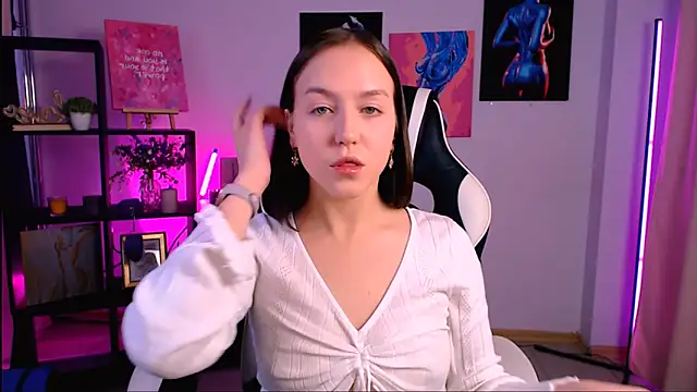 CindySparkl online show from December 2025 04:40:02 AM