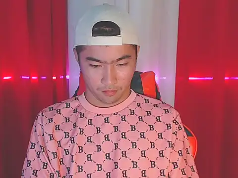 Snapshot of Siege_cum69 chatting on January 2026 03:50:02 PM Siege cum69 online show from January 2026 03:50:02 PM