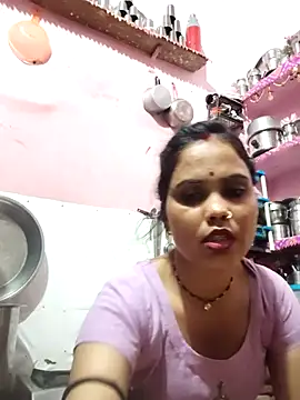Snapshot of Cut_ragni chatting on March 2026 05:08:01 PM Cut ragni online show from March 2026 05:08:01 PM
