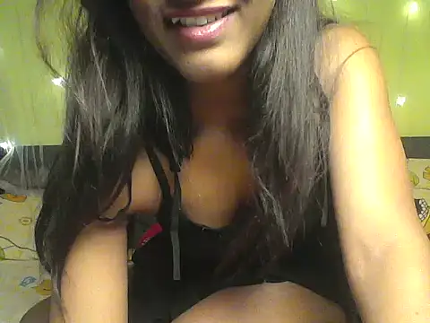 mickle james online show from November 2025 07:13:01 PM