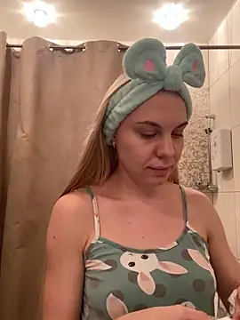 LiSinDoll online show from November 2025 06:23:01 AM