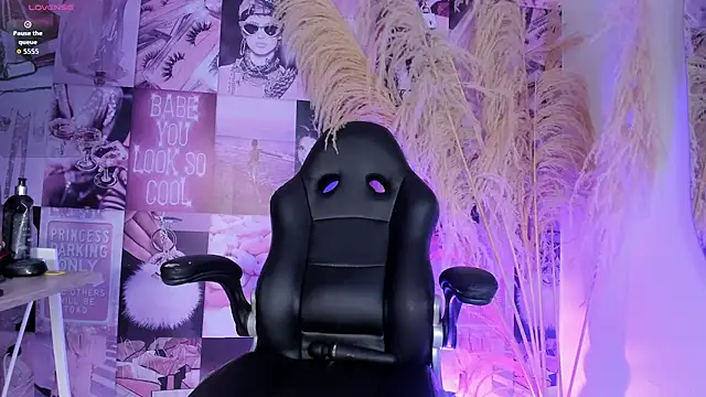 iSofiaass online show from July 2026 02:01:02 PM
