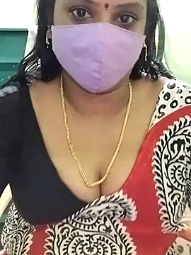 Snapshot of yoga-mithraa chatting on January 2026 04:34:01 PM yoga-mithraa online show from January 2026 04:34:01 PM