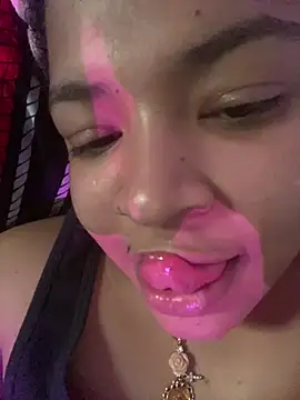 Dakota Mars online show from April 2026 07:07:02 PM