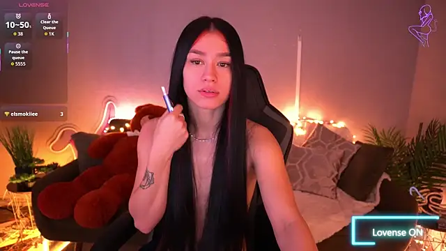 FataleNellie online show from February 2026 09:40:02 PM