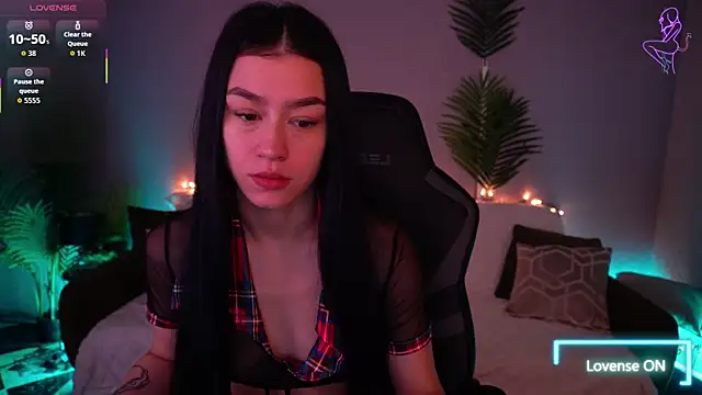 FataleNellie online show from March 2026 09:58:02 PM