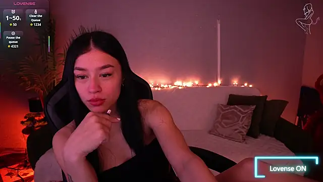 FataleNellie online show from April 2026 09:32:01 PM